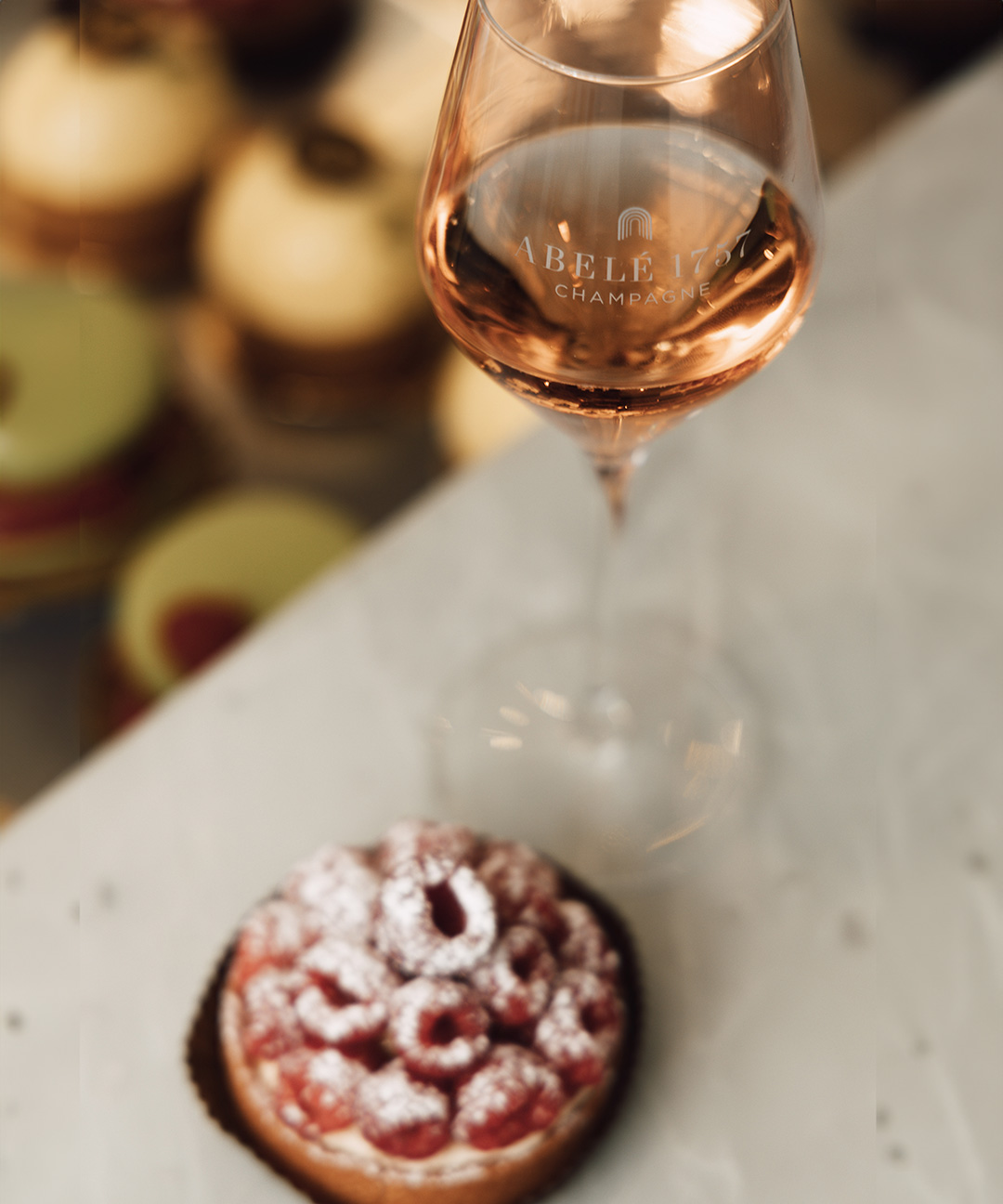 Robe champagne Abelé 1757 Brut Rosé