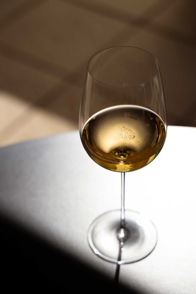 Verre Sydonios pour le Champagne Sourire de Reims de la Maison Abelé 1757 - Réalisation Agence Discovery